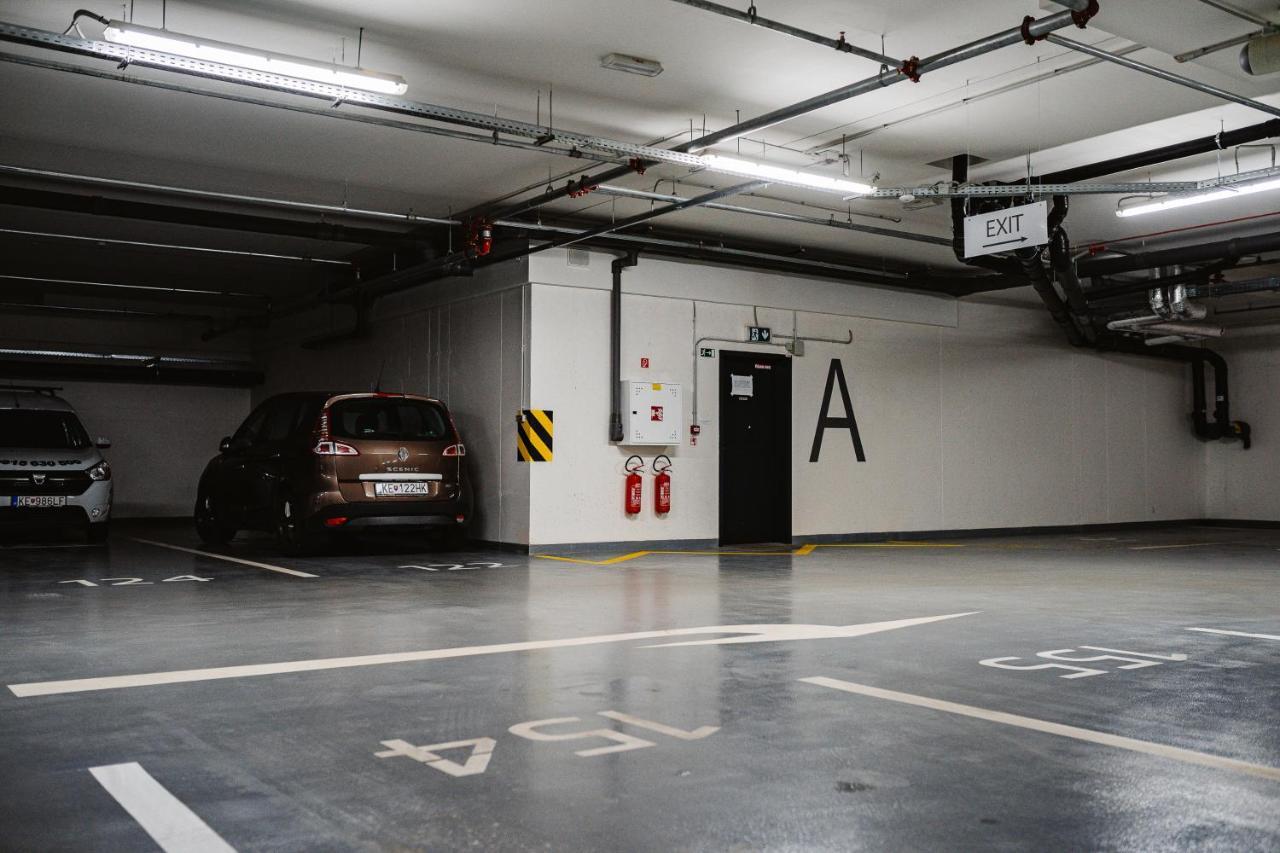Ah Radnica Apartamento Košice Exterior foto